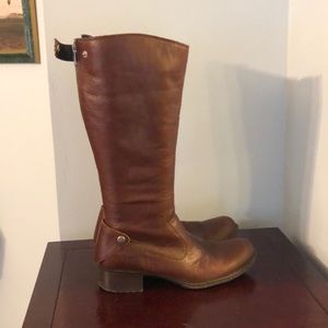 BOC Boots